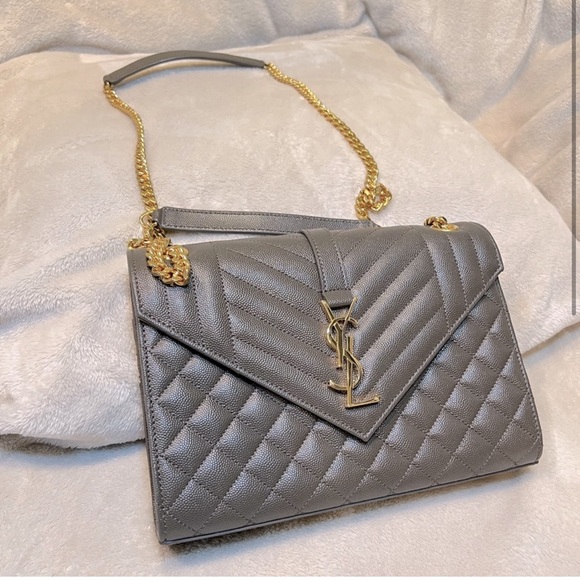 NEW Saint Laurent Envelope Triquilt Medium YSL Shoulder Bag in Grained Leather - Picture 3 of 5